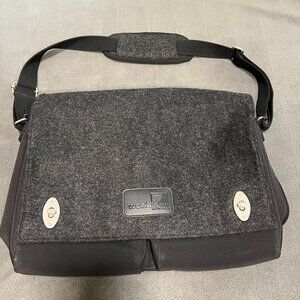 WorldCom Exchange Messenger Bag Laptop Bag Wool Satchel Bag Black 16’/ 12’